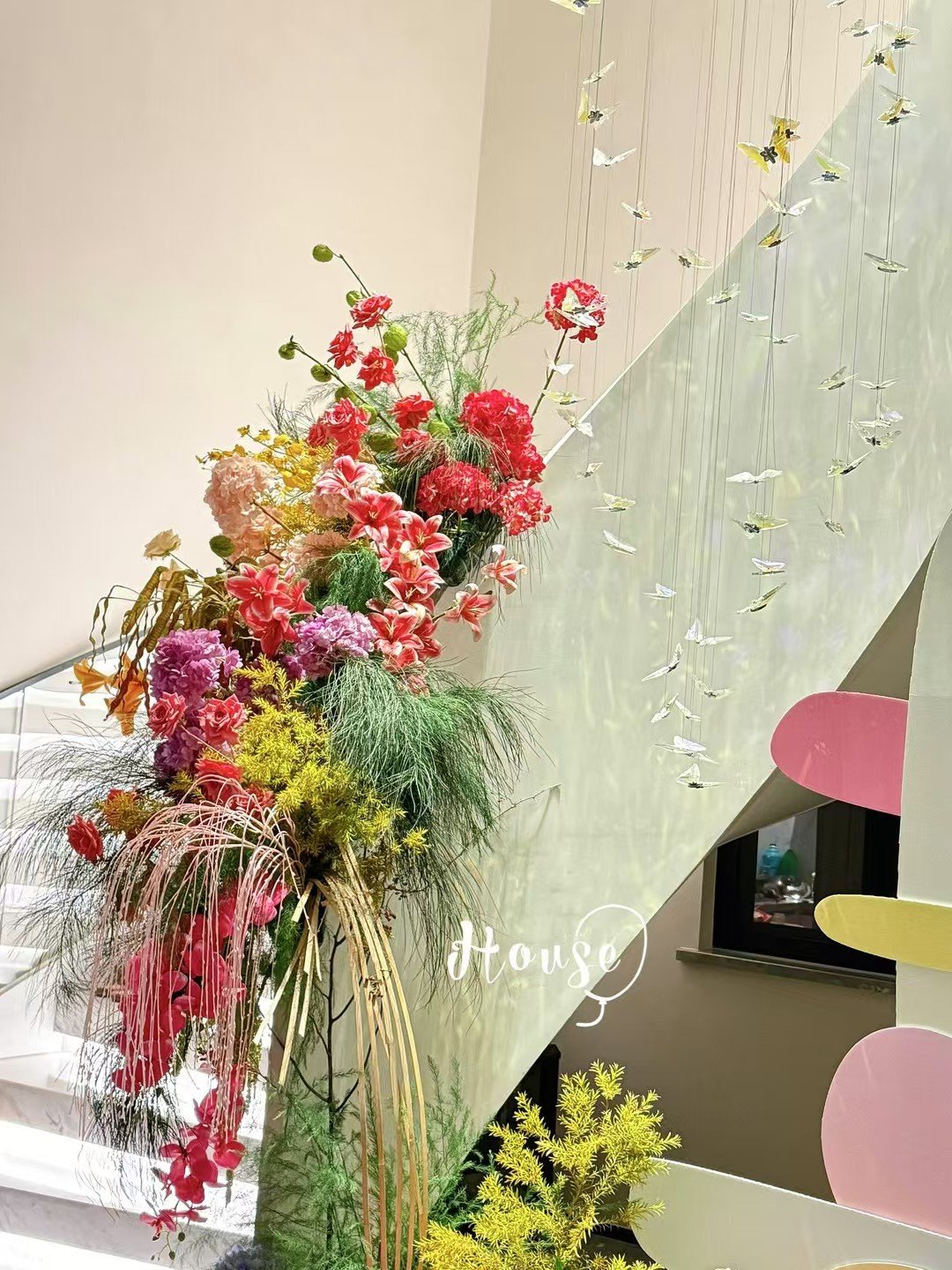 FOŠKA floral decor case 2